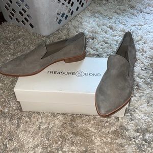 Treasure & Bond flats